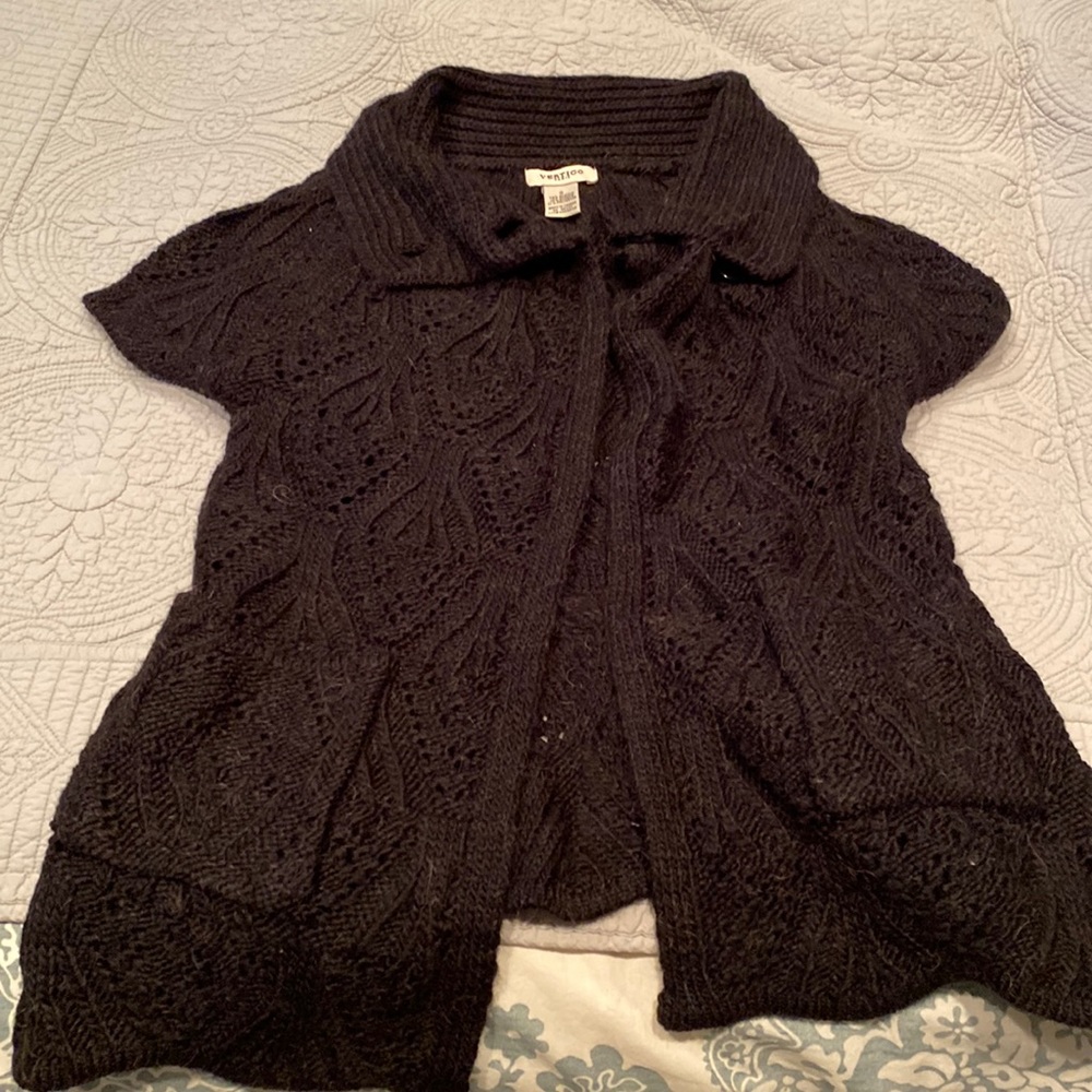 Vertigo sweater